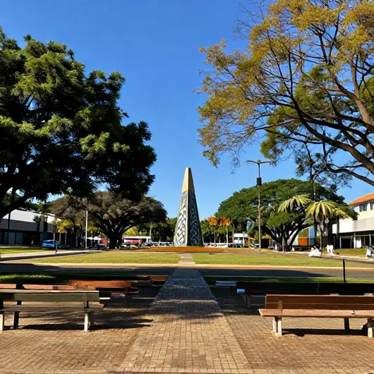 Descubra a Praça 31 de Março