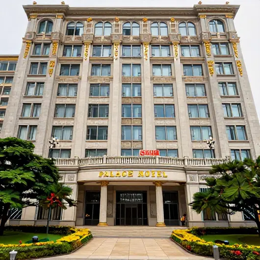 Descubra o PALACE HOTEL