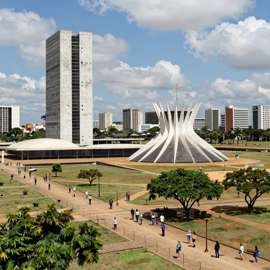 Roteiro Econômico: Descubra Brasília com Pouco Dinheiro