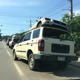 Carcaças e veículos abandonados: saiba como solicitar a retirada no DF carcaças e veículos abandonados